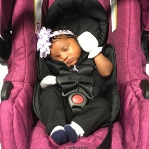 Meet your Posher, Dionna